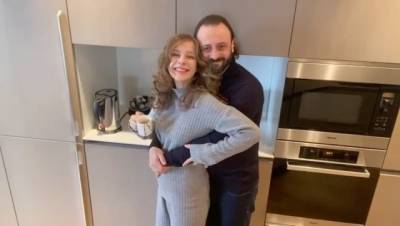 Елизавета Арзамасова - Илья Авербух - «Времени мало»: Авербух высказался о большой разнице в возрасте с Арзамасовой - gazeta.a42.ru