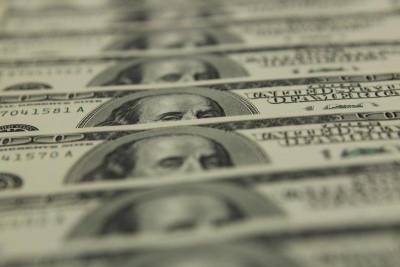 За первые пять минут торгов курс доллара США понизился до 72,168 руб. - smartmoney.one - Reuters