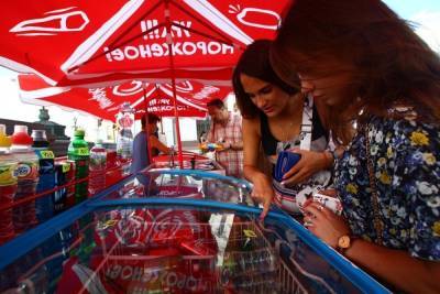 Елена Соломатина - Диетолог дала советы по выбору полезного мороженого - mk.ru