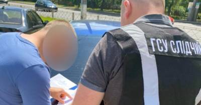 Полиция поймала давшего главе Академии аграрных наук взятку в виде джипа - delo.ua - Николаевская обл.