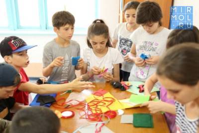 Более 19 тысяч дагестанских школьников охватит летняя оздоровительная кампания в этом году - mirmol.ru - респ. Дагестан