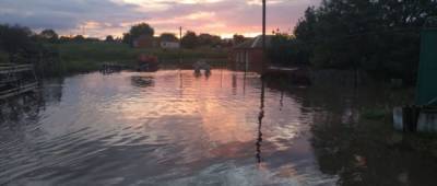 На Донетчине ликвидируют последствия непогоды: откачивают воду из затопленных домов (фото) - w-n.com.ua - Мариуполь - Донецкая обл. - район Мариупольский