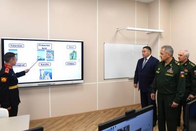Сергей Шойгу - Игорь Руденей - Министр обороны РФ и губернатор Тверской области посетили суворовское училище - tver.mk.ru - Тверь - Тверская обл.
