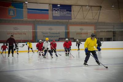 Юные хоккеисты Котовска смогут тренироваться на льду круглый год - tambov.mk.ru - Котовск