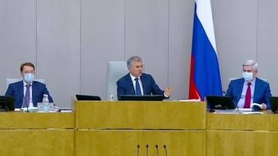Владимир Путин - Вячеслав Володин - Володин: добровольную вакцинацию от коронавируса надо закрепить в законе - vesti.ru