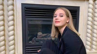 Кристина Асмус - Гарик Харламов - Кристина Асмус намекнула на новый роман после развода - vesti.ru
