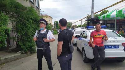 В Сочи рассказали о постройках, где мужчина открыл стрельбу в приставов - russian.rt.com - Сочи - Адлер