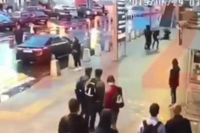 Присяжные признали жителя Подмосковья Антона Бережного виновным в убийстве гея - mk.ru - Москва - Московская обл. - Курск