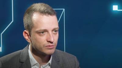 Алексей Устенко - Любовь Завальнюк - Часто люди получали землю честно и законно, а потом могли сдавать ее в аренду, - Устенко - politeka.net