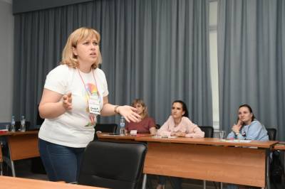 Медрегистраторов в Липецке учат общаться с агрессивными и грустными пациентами - lipetskmedia.ru - Липецк
