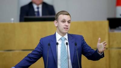 Василий Власов - Юрий Хованский - Депутат Власов заявил, что сотрудничество с Хованским прекратилось полгода назад - piter.tv - Сотрудничество