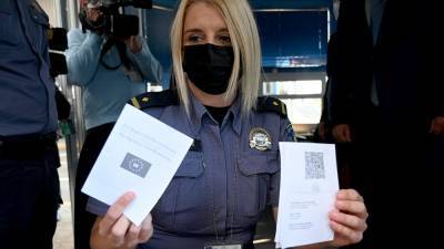 Давид Сассоли - Европарламент одобрил COVID-сертификаты - ru.euronews.com - Австралия - Румыния - Португалия