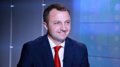 Тарас Креминь - Слишком много русского языка в эфире: Креминь пожаловался в Нацсовет на три крупнейших украинских телеканала - sharij.net