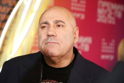 Иосиф Пригожин - «На уровне дна»: Пригожин осудил поведение звезд на премии «Муз-ТВ» - mk.ru