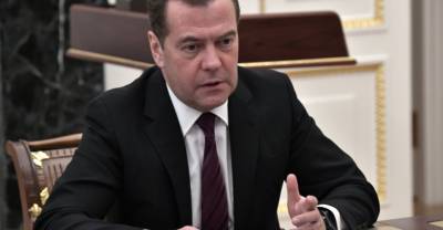 Дмитрий Медведев - Медведев: "Единая Россия" в пандемию действовала максимально эффективно - reendex.ru