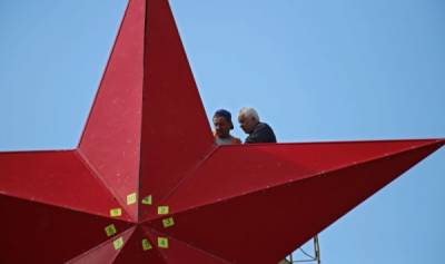 Владимир Путин - Алексей Пушков - Александр Жуков - Елена Ямпольская - Публичное приравнивание СССР к нацистской Германии теперь карается законом - lv.baltnews.com - Латвия