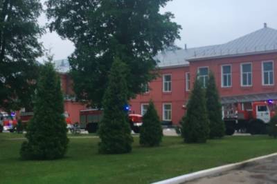 В российской COVID-больнице загорелся аппарат ИВЛ: погибли три человека - rupor.info - Рязанская обл. - Рязань