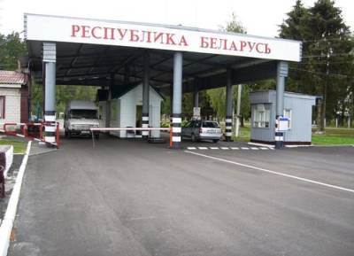 Киев заблокирует движение грузового транспорта на белорусско-украинской границе - argumenti.ru - Киев - Минск
