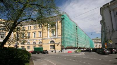 Александр Беглов - К концу этого года завершится реставрация фасадов зданий на улице Зодчего Росси - piter.tv - Санкт-Петербург