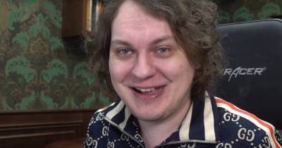 Юрий Хованский - Семь лет или миллион рублей штрафа: что грозит блогеру Хованскому за исполнение песни про Норд-Ост - focus.ua - Россия - Санкт-Петербург