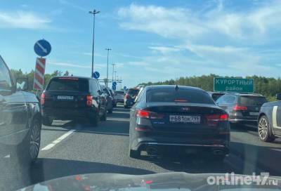 Авария на ЗСД спровоцировала многокилометровую пробку - online47.ru - Санкт-Петербург