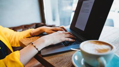 Эммануэль Макрон - "Цифровые кочевники", нашедшие пристанище в Сербии - ru.euronews.com - Сербия - Португалия