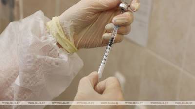 Sky News - Дэвид Набарро - Одной только вакцинации для борьбы с COVID-19 недостаточно - ВОЗ - belta.by