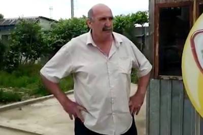 Соседи рассказали о характере застрелившего приставов в Сочи - lenta.ru - Сочи