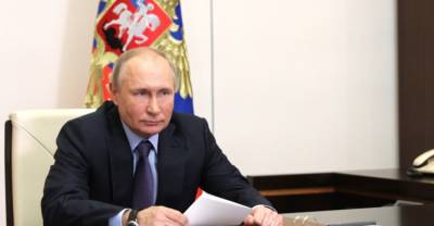 Владимир Зеленский - Владимир Путин - Павел Зарубин - Путин назвал уродливым законопроект Зеленского "О коренных народах Украины" - reendex.ru - Москва