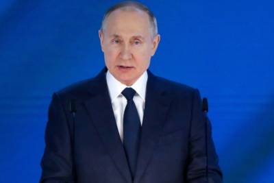 Владимир Путин - Путин сравнил украинский закон о коренных народах с идеями нацистов - mk.ru