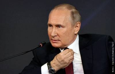 Владимир Путин - Сергей Бобылев - Павел Зарубин - Украинский законопроект о коренных народах напомнил Путин о нацистской Германии - interfax.ru - Москва - Украина
