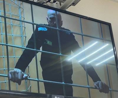 Алексей Навальный - Оппозиционер Навальный высказался о признании Мосгорсудом ФБК* экстремистской организацией - znak.com