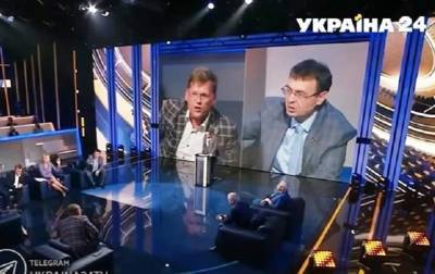 Павел Розенко - Данил Гетманцев - "Вы прямо лжете людям": в прямом эфире поругались нардеп и экс-вице-премьер - korrespondent.net - Украина