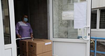 В Иркутске депутаты инициировали акцию «Врачам красной зоны – бесплатный обед» - runews24.ru - Иркутск