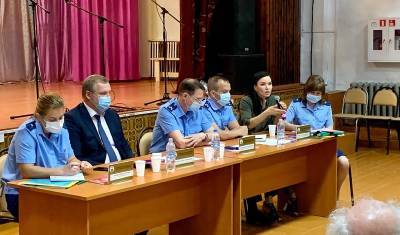 Александр Моор - В тюменском посёлке с жалобами местных работают госжилинспекция и прокуроры - nashgorod.ru - Тюменская обл.