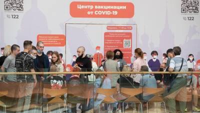 Михаил Ведерников - В Пскове наблюдается прививочный ажиотаж: вакцина подходит к концу - dp.ru - Псковская обл. - Псков