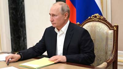 Владимир Путин - Путин подписал закон об ответственности за финансирование нежелательных НПО - iz.ru - Россия - Израиль