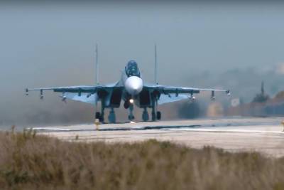 Sohu: американского пилота «бросило в холодный пот» из-за маневра Су-30СМ - mk.ru - Россия - США
