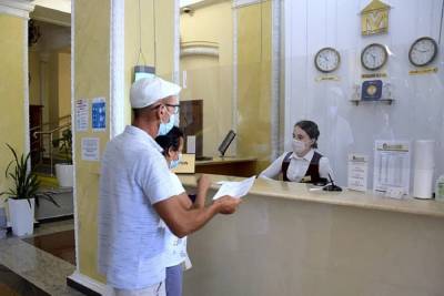 В Сочи проследят за соблюдением новых правил заселения туристов в гостиницы и отели - kuban.mk.ru - Сочи - Краснодарский край