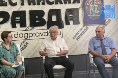 Встреча с лауреатом Государственной премии РФ Садуллой Абакаровым - mirmol.ru - Россия - Хасавюрт