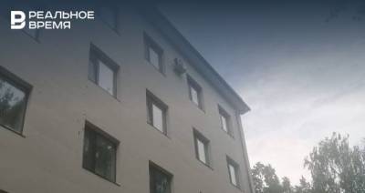 Руслан Галиев - В Татарстане в детском лагере мальчик упал из окна на 5-м этаже — прокуратура начала проверку - realnoevremya.ru - респ. Татарстан - район Лаишевский