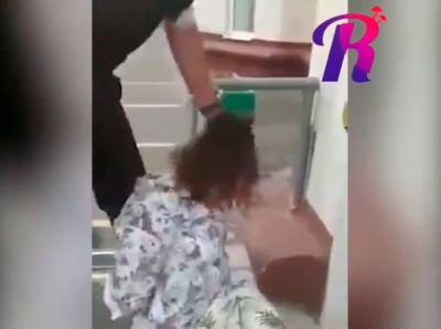 Жуткие кадры как полицейские выламывают руки до потери сознания за снятую маску попали в сеть - privet-rostov.ru - Москва - Ростов-На-Дону