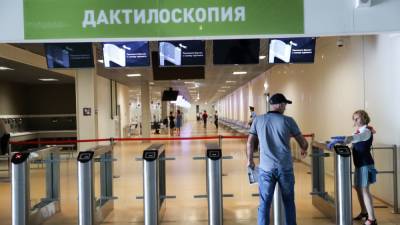 Владимир Путин - Работников из стран Евразийского союза обязали сдавать отпечатки пальцев в России - svoboda.org - Россия