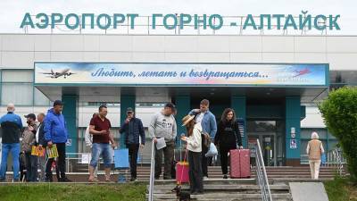 Пассажиропоток аэропорта Горно-Алтайска вырос на 304% по сравнению с 2020 годом - iz.ru - Россия - Израиль - респ. Алтай - Горно-Алтайск