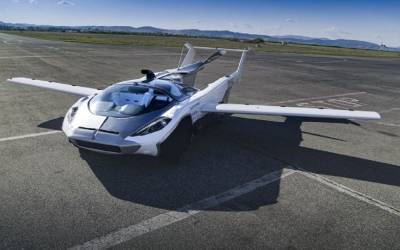 Реальный трансформер: самолет превращается в автомобиль за 2 минуты - zr.ru - Словакия - Братислава