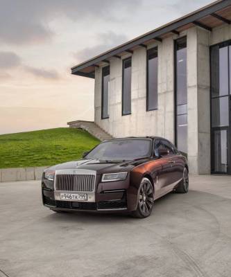 Совершенство в простоте: Rolls-Royce представили новый Ghost - skuke.net