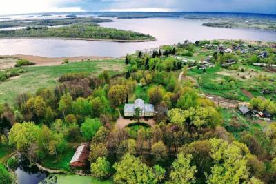 Концерт на берегу озера пройдёт в субботу под Куньей - mk-pskov.ru - Россия - Псковская обл. - Псков