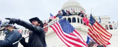 Дональд Трамп - В Минюсте США назвали опасными заявления Трампа о восстановлении в должности - runews24.ru - США