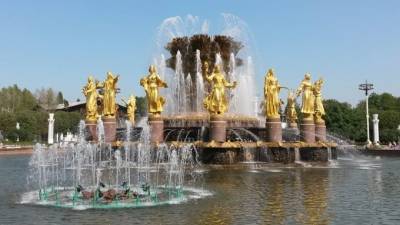 Роман Вильфанд - Вильфанд сравнил московскую погоду в июле с жарой 2010 года - piter.tv - Россия