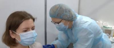 Минздрав похвастался рекордным по вакцинации от COVID-19 за сутки - w-n.com.ua - Украина - Киев